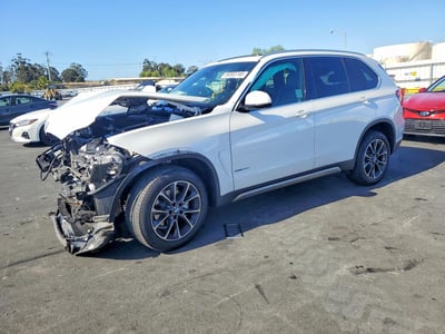 5UXKR2C57J0****** 2018 BMW X5