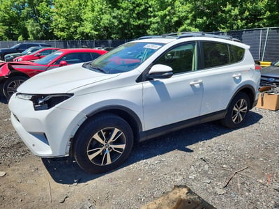 JTMRFREV2JJ****** 2018 Toyota RAV4