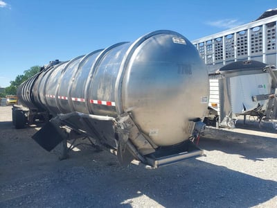 1PMS15330J1****** 2018 Polar Tank Trailer Polar