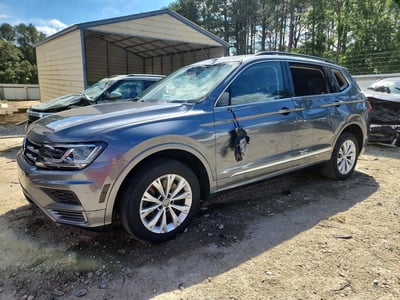 3VV2B7AX7JM****** 2018 Volkswagen Tiguan