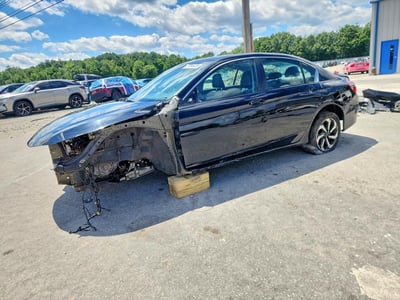 1HGCR2F86HA****** 2017 Honda Accord