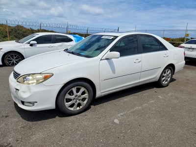 JTDBF30K450****** 2005 Toyota Camry