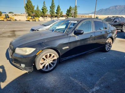 WBAPH5G59BN****** 2011 BMW 3 Series