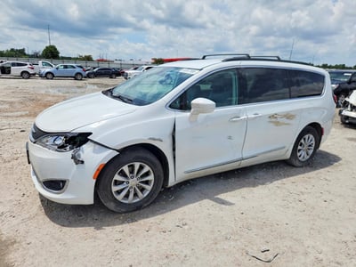 2C4RC1BG2HR****** 2017 Chrysler Pacifica