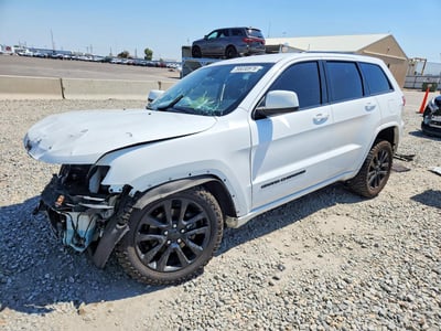 1C4RJEAG4JC****** 2018 Jeep Grand Cherokee