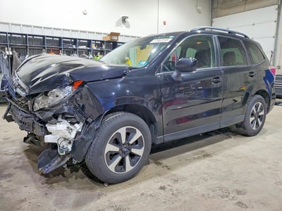 JF2SJAEC8HH****** 2017 Subaru Forester