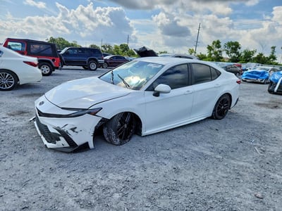 2025 Toyota Camry Hybrid