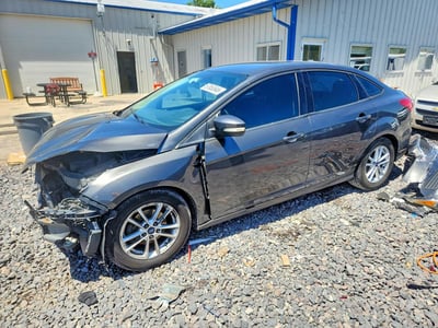 1FADP3F22GL****** 2016 Ford Focus