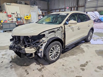 2LMTJ6KR3GB****** 2016 Lincoln MKX