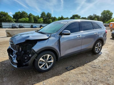5XYPGDA55LG****** 2020 Kia Sorento