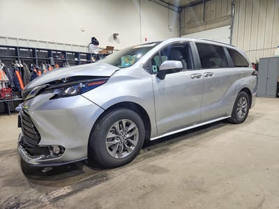 5TDYSKFC8SS****** 2025 Toyota Sienna