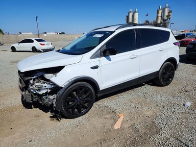1FMCU0GD2JU****** 2018 Ford Escape