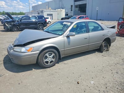 4T1BG22KXWU****** 1998 Toyota Camry