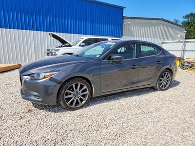 3MZBN1V30JM****** 2018 Mazda 3
