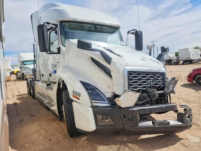 4V4NC9EH1SN****** 2025 Volvo VNL