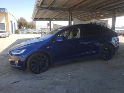 5YJXCAE26HF****** 2017 Tesla Model X