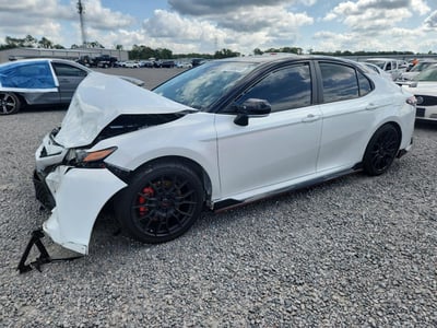 4T1KZ1AK0RU****** 2024 Toyota Camry