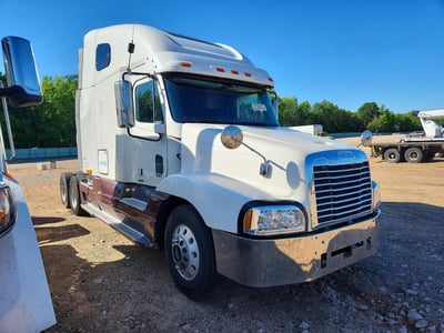 1FUJBBCGX4L****** 2004 Freightliner ST120