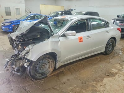 1N4AL3APXHN****** 2017 Nissan Altima
