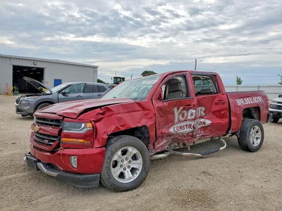 3GCUKREC8JG****** 2018 Chevrolet Silverado