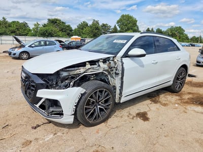WA1DVAF1XMD****** 2021 Audi Q8