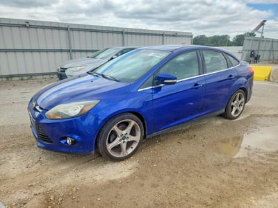 1FAHP3J2XCL****** 2012 Ford Focus