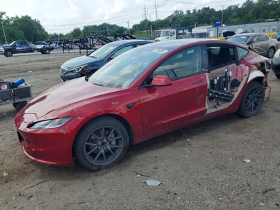 5YJ3E1EA8SF****** 2025 Tesla Model 3