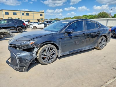4T1DAACK7TU****** 2026 Toyota Camry Hybrid