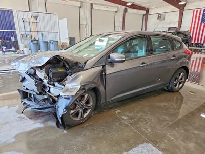 1FADP3K22EL****** 2014 Ford Focus