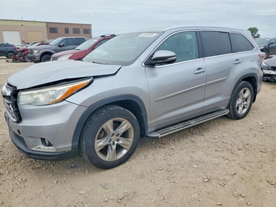 5TDDKRFH9FS****** 2015 Toyota Highlander