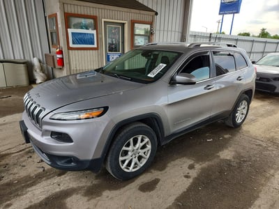 1C4PJMCS9GW****** 2016 Jeep Cherokee