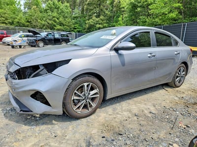 3KPF24AD6PE****** 2023 Kia Forte