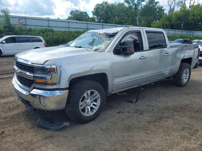 3GCUKREC6JG****** 2018 Chevrolet Silverado
