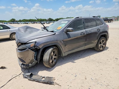 2019 Chrysler Cherokee