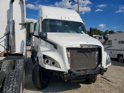 3AKJHHDR0NS****** 2022 Freightliner Cascadia 126