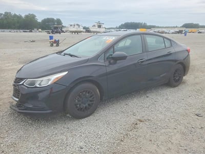 1G1BC5SMXJ7****** 2018 Chevrolet Cruze