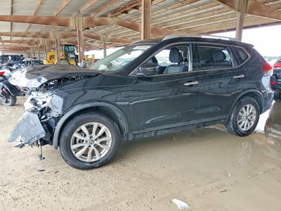 KNMAT2MT2HP****** 2017 Nissan Rogue