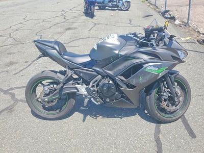 ML5EXER11RD****** 2024 Kawasaki Ex650rp