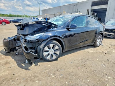 7SAYGDEE9PA****** 2023 Tesla Model Y