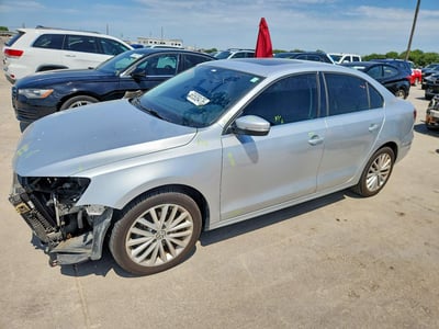 3VWL07AJ8GM****** 2016 Volkswagen Jetta