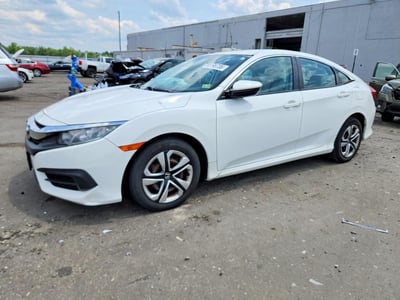 2HGFC2F59JH****** 2018 Honda Civic