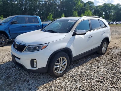 5XYKT4A79FG****** 2015 Kia Sorento