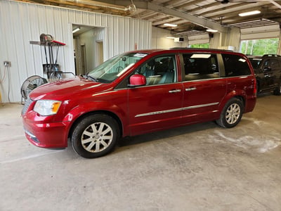 2C4RC1BG5FR****** 2015 Chrysler Town & Country