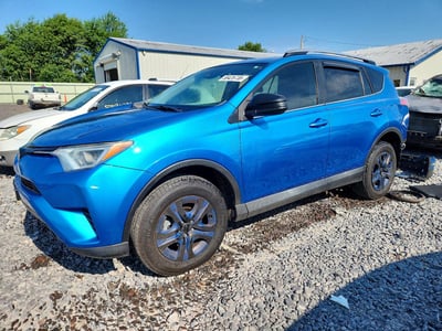 2T3ZFREVXHW****** 2017 Toyota RAV4