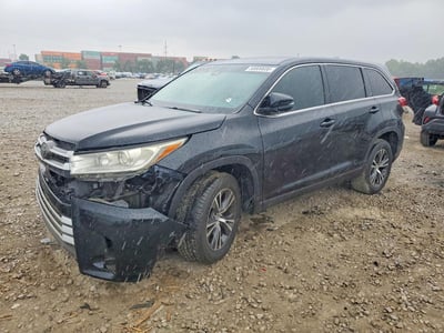 5TDZARFH6KS****** 2019 Toyota Highlander