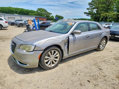 2C3CCARG5FH****** 2015 Chrysler 300