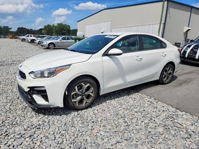 3KPF24AD5ME****** 2021 Kia Forte