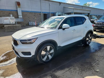 YV4162XZ3K2****** 2019 Volvo XC40