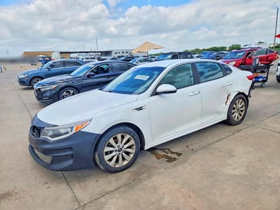 5XXGT4L33JG****** 2018 Kia Optima