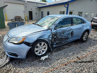 1C3CCBBBXDN****** 2013 Chrysler 200